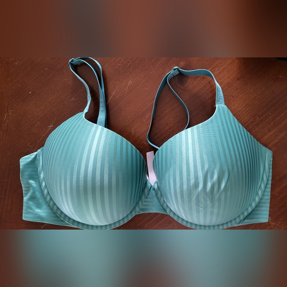 Victoria Secret *NEW* Push-up perfect shape Bra 40D watermelon green